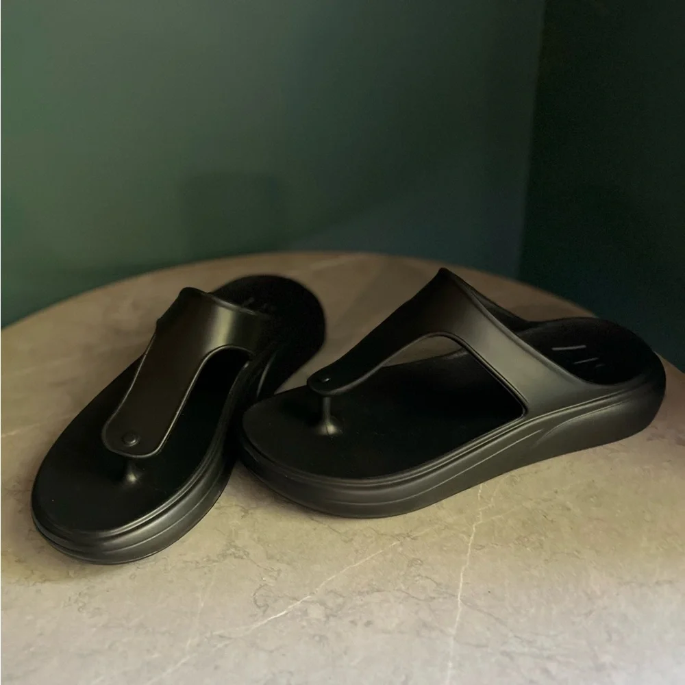 Stuart Weitzman new without